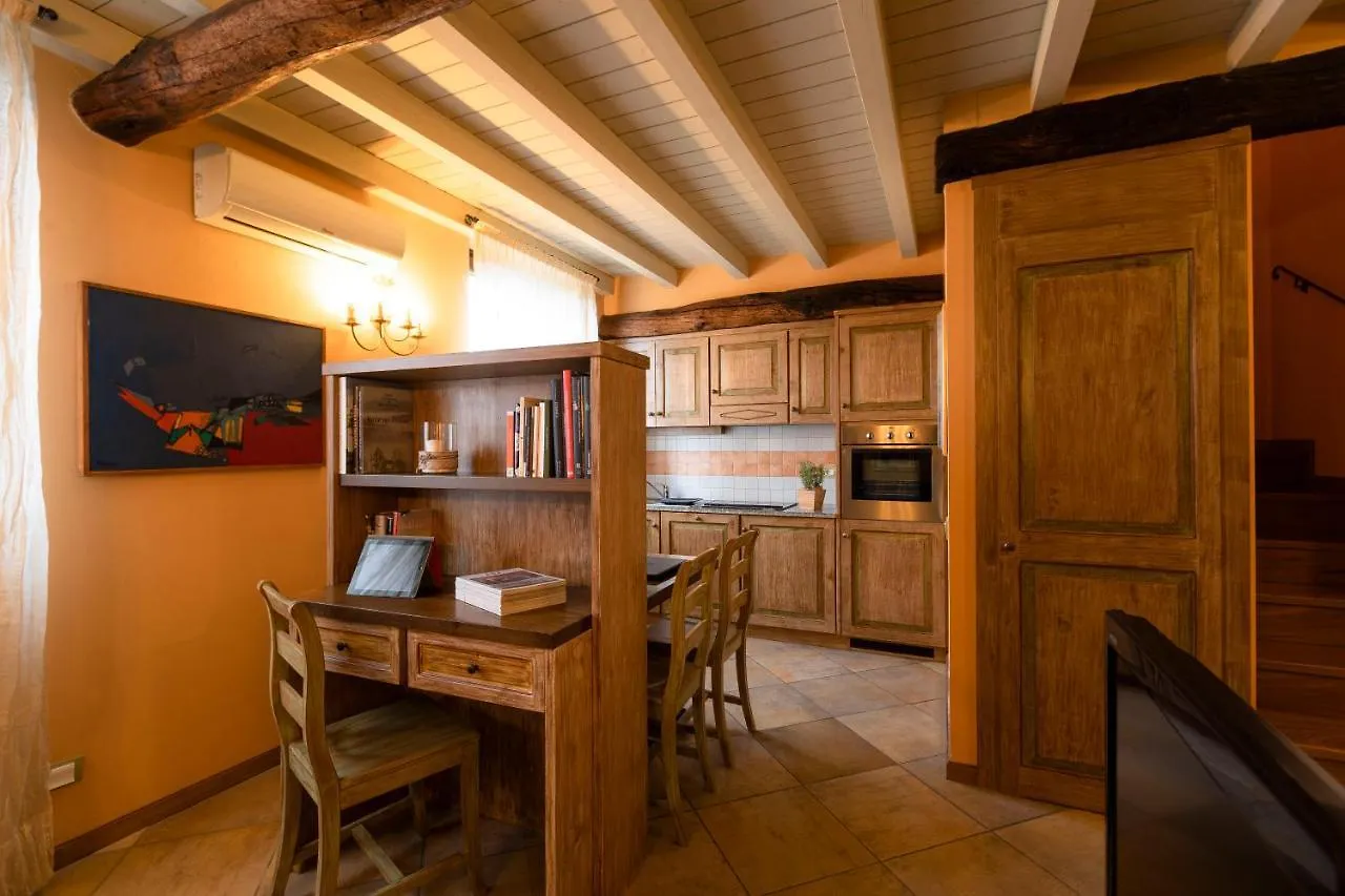 Aparthotel Corte Del Passone Montevecchia