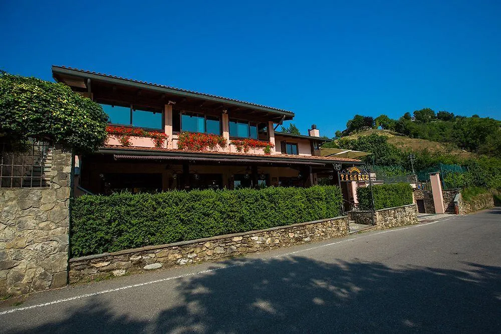 *** Aparthotel Corte Del Passone Montevecchia Italy
