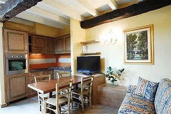 Corte Del Passone Montevecchia Aparthotel