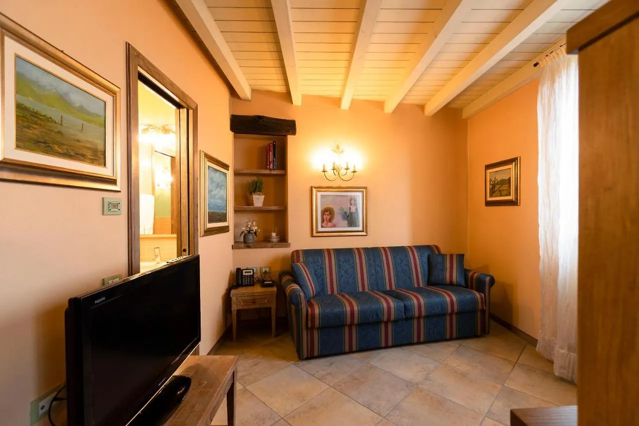 Aparthotel Corte Del Passone Montevecchia